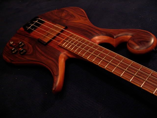 LeftyBassist.com • View Topic - Carl Thompson 4 String (righty)